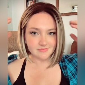 Luxury synthetic wig worn a couple times. Bob highlights lace front free part